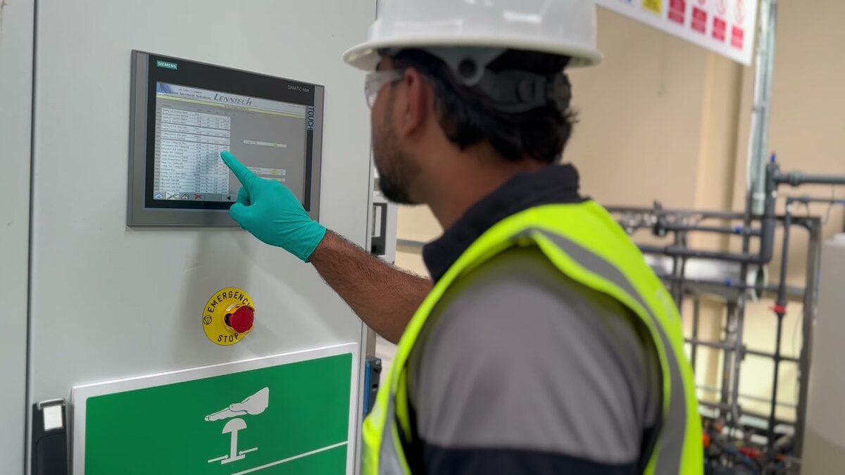 Plant control screen during a regeneration run